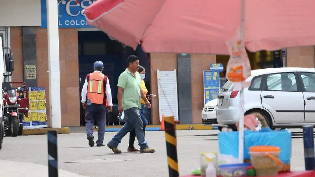 Personas, calle, trabajadores